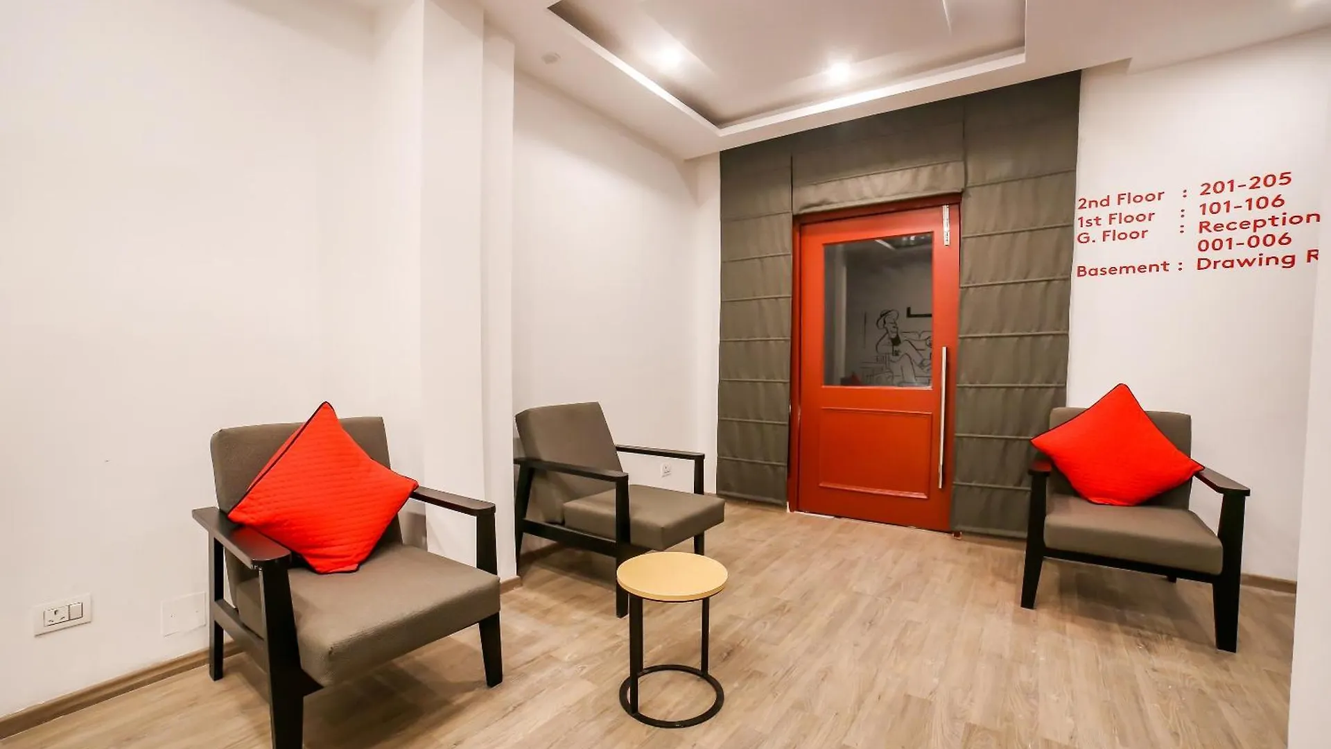 **** Hotel Townhouse 330 Dlf Phase-2 Near Leisure Valley Park Gurgaon India